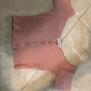 Light pink off the shoulder crop top